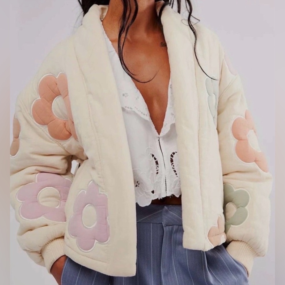 FREE PEOPLE /BLANK NYC Floral Cream flower bath Jacket, XS